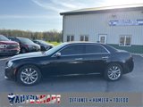 Used 2015 Chrysler 300 C image 2