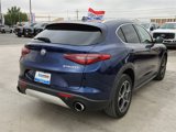 Used 2018 Alfa Romeo Stelvio AWD image 4