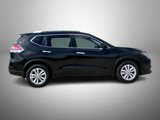 Used 2016 Nissan Rogue SV image 4