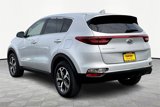 Used 2022 Kia Sportage LX image 4