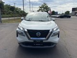 Used 2021 Nissan Rogue SV image 2