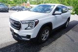 Used 2022 GMC Terrain SLE image 3