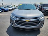 Used 2020 Chevrolet Traverse LT image 2