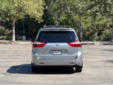 Used 2016 Toyota Sienna XLE image 4