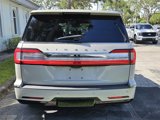 Used 2019 Lincoln Navigator Reserve image 4