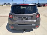 Used 2016 Jeep Renegade Latitude w/ Cold Weather Group image 4