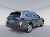 Used 2023 Subaru Outback Premium image 5