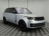 Used 2023 Land Rover Range Rover SE image 3