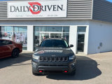 Used 2018 Jeep Compass Trailhawk image 2