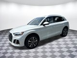 Certified 2024 Audi Q5 2.0T Premium w/ Convenience Package image 2