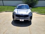 Used 2018 Kia Sportage LX image 2