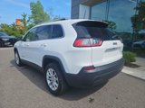 Used 2019 Jeep Cherokee Latitude w/ Popular Appearance Group image 3
