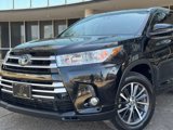 Used 2017 Toyota Highlander SE image 4