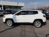 New 2025 Jeep Compass Latitude w/ Sun and Sound Group image 2