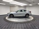 Used 2018 MAZDA MAZDA3 Touring image 3