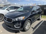 Used 2018 Kia Sorento LX image 2