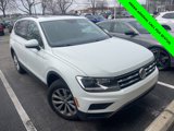 Used 2018 Volkswagen Tiguan SE w/ Panoramic Sunroof Package image 5