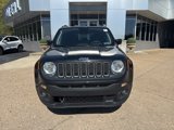 Used 2018 Jeep Renegade Latitude image 2
