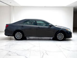 Used 2013 Toyota Camry LE image 4