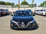 Used 2021 Nissan Altima 2.5 SV image 2