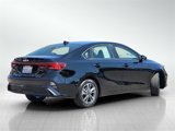 Used 2023 Kia Forte LXS image 4