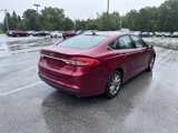 Used 2017 Ford Fusion SE w/ Fusion SE Technology Package image 3