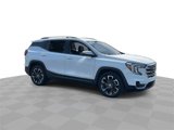 Used 2022 GMC Terrain SLT w/ LPO, Floor Liner Package image 2