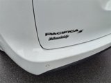 Used 2021 Chrysler Pacifica Touring w/ Cold Weather Group image 5
