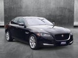 Used 2017 Jaguar XF Premium image 3