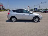 Used 2013 Nissan Rogue SV image 4