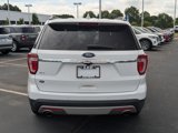 Used 2017 Ford Explorer XLT image 4
