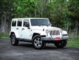 Used 2017 Jeep Wrangler Unlimited Sahara w/ Max Tow Package image 2