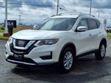 Used 2017 Nissan Rogue SV image 2