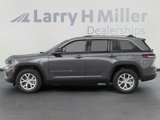 New 2025 Jeep Grand Cherokee Altitude image 3