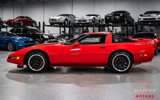 Used 1995 Chevrolet Corvette Coupe image 2
