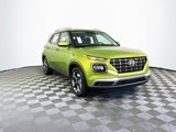 Used 2024 Hyundai Venue SEL image 3