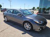 Used 2015 Toyota Avalon XLE image 3