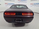 Used 2015 Dodge Challenger SXT image 5