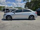 Used 2021 Toyota Corolla LE image 3