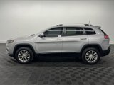 Used 2019 Jeep Cherokee Latitude Plus image 2
