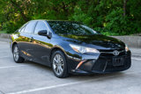 Used 2016 Toyota Camry SE image 2
