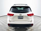 Used 2019 Toyota Highlander XLE image 6