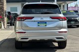 New 2025 Mitsubishi Outlander SEL image 6