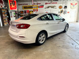 Used 2017 Chevrolet Cruze LT w/ Convenience Package image 5