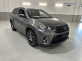 Used 2017 Toyota Highlander SE image 4