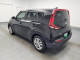 Used 2022 Kia Soul LX image 5