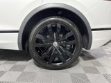 Used 2021 Volkswagen Tiguan SE R-Line image 6