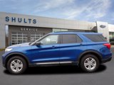 Used 2022 Ford Explorer XLT w/ Equipment Group 202A image 2