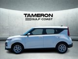 Used 2021 Kia Soul S image 2