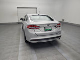 Used 2017 Ford Fusion SE w/ Fusion SE Technology Package image 6